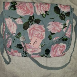 New ban.do logged on laptop bag